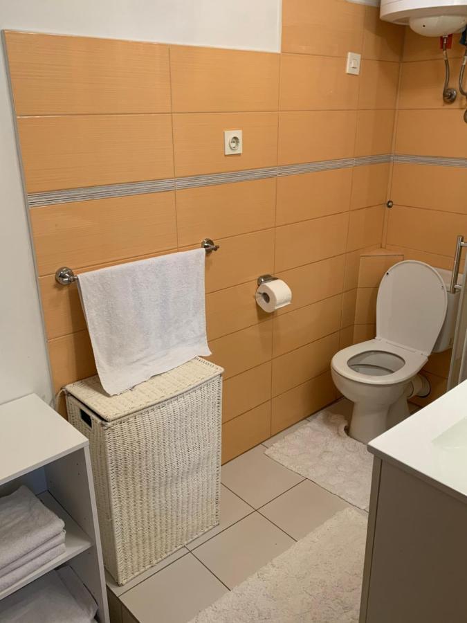 Stonehouse Vis Lägenhet Exteriör bild